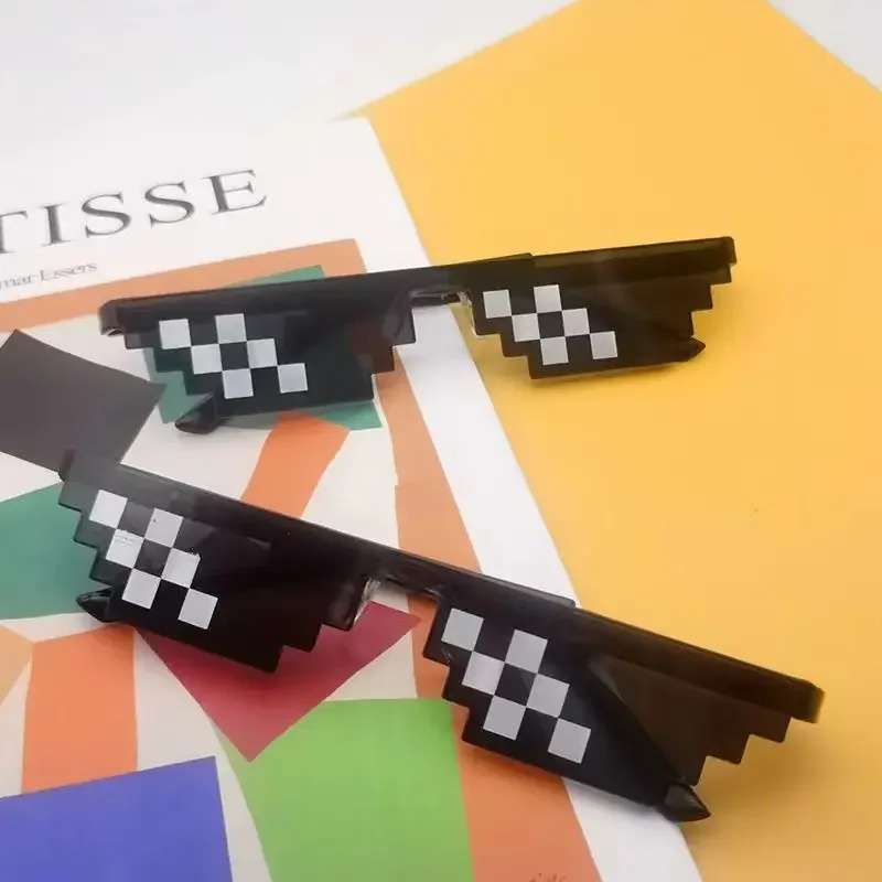 New Funny Quirky Women Glasses - Event Suppliers recension och pris