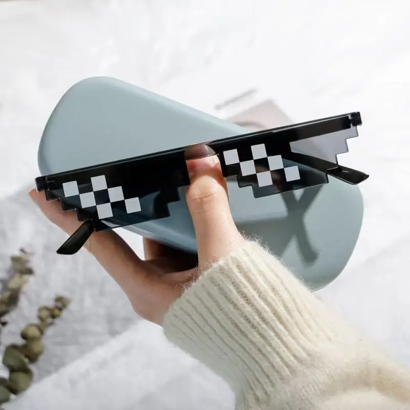 New Funny Quirky Women Glasses - Event Suppliers recension och pris